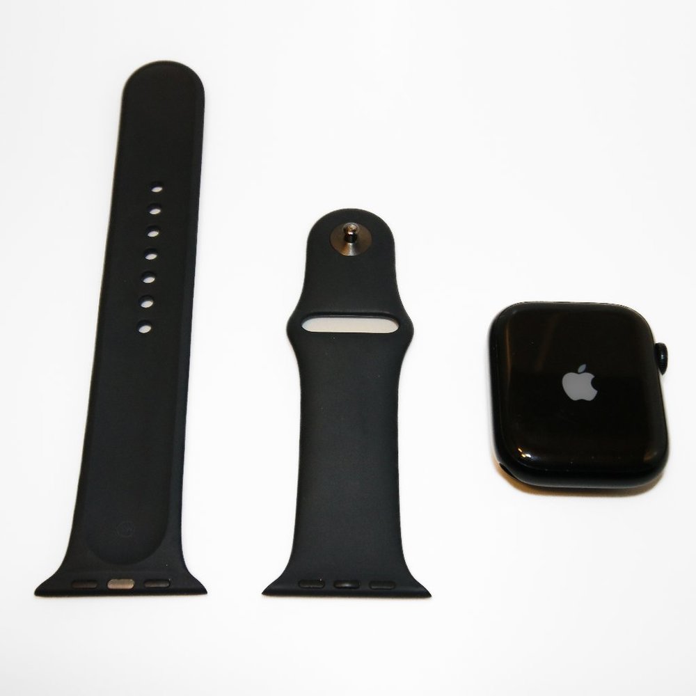 Apple Watch Series 7 GPS + Cellular Aluminum 45mm Black Midnight Sport Band M/L - Picture 6 of 16